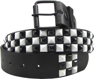 Vaihtosolkivy� - Pyramid Rivets B&W