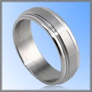 Kirurginter�s Sormus - Plain Steel
